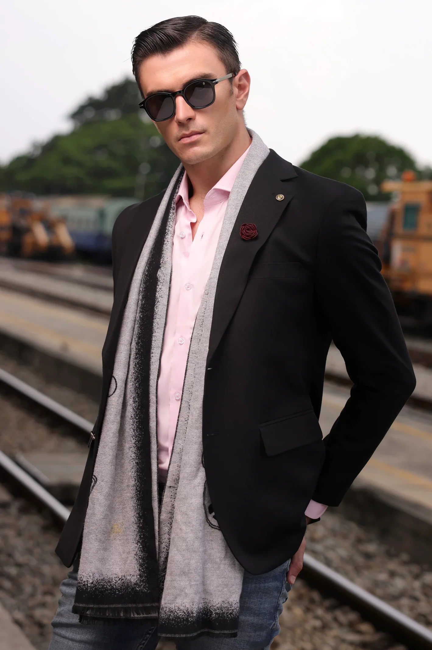 Black Plain Blazer - Image 3