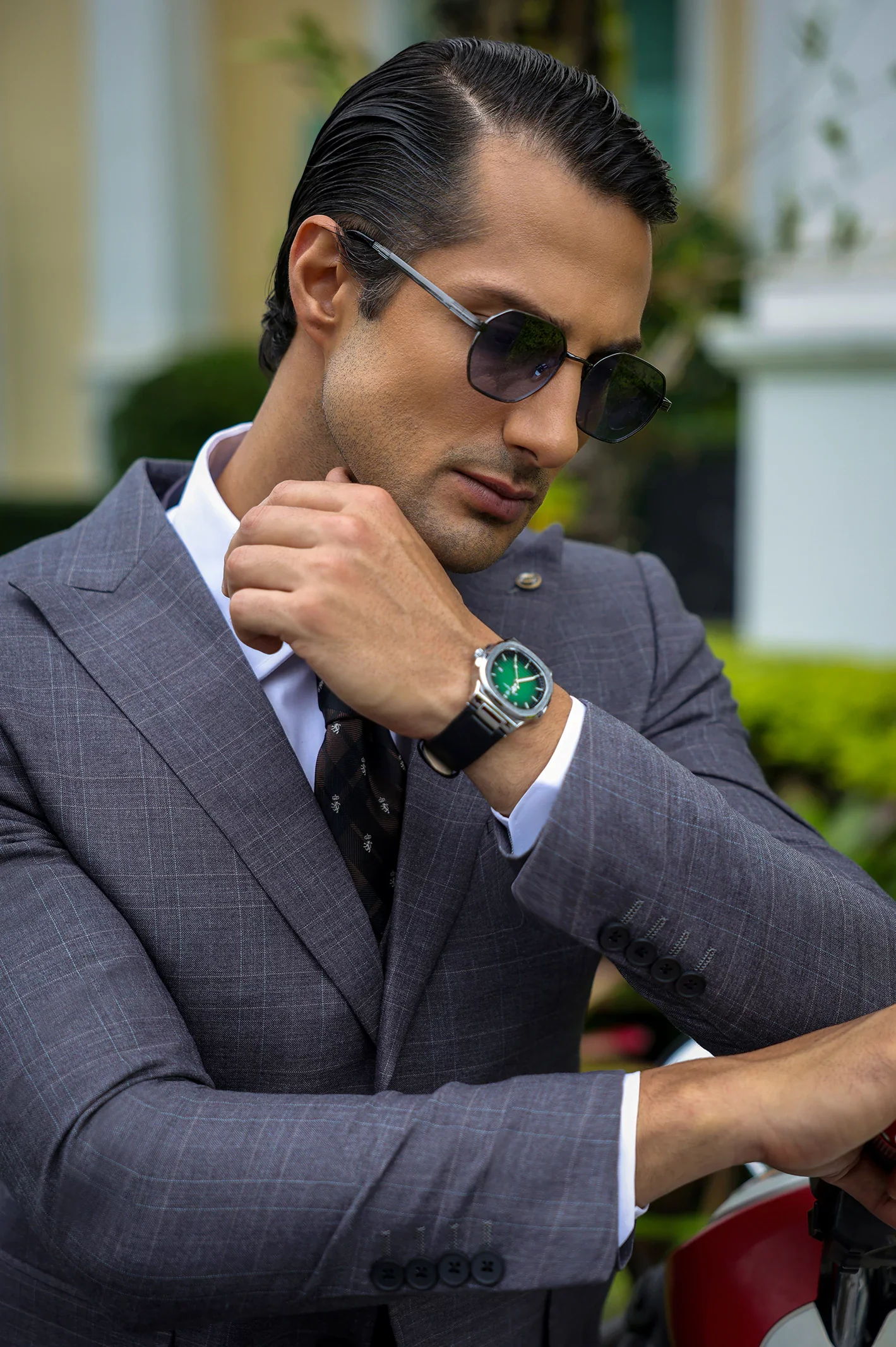 Grey Formal 3PC Suit - Image 4