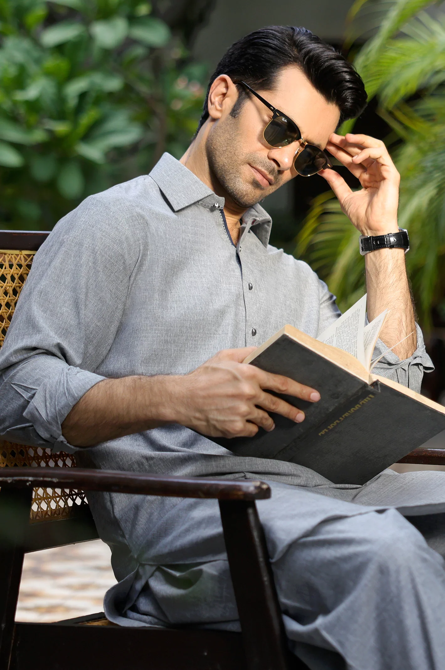 Light Grey Wash & Wear Shalwar Kameez - Image 3
