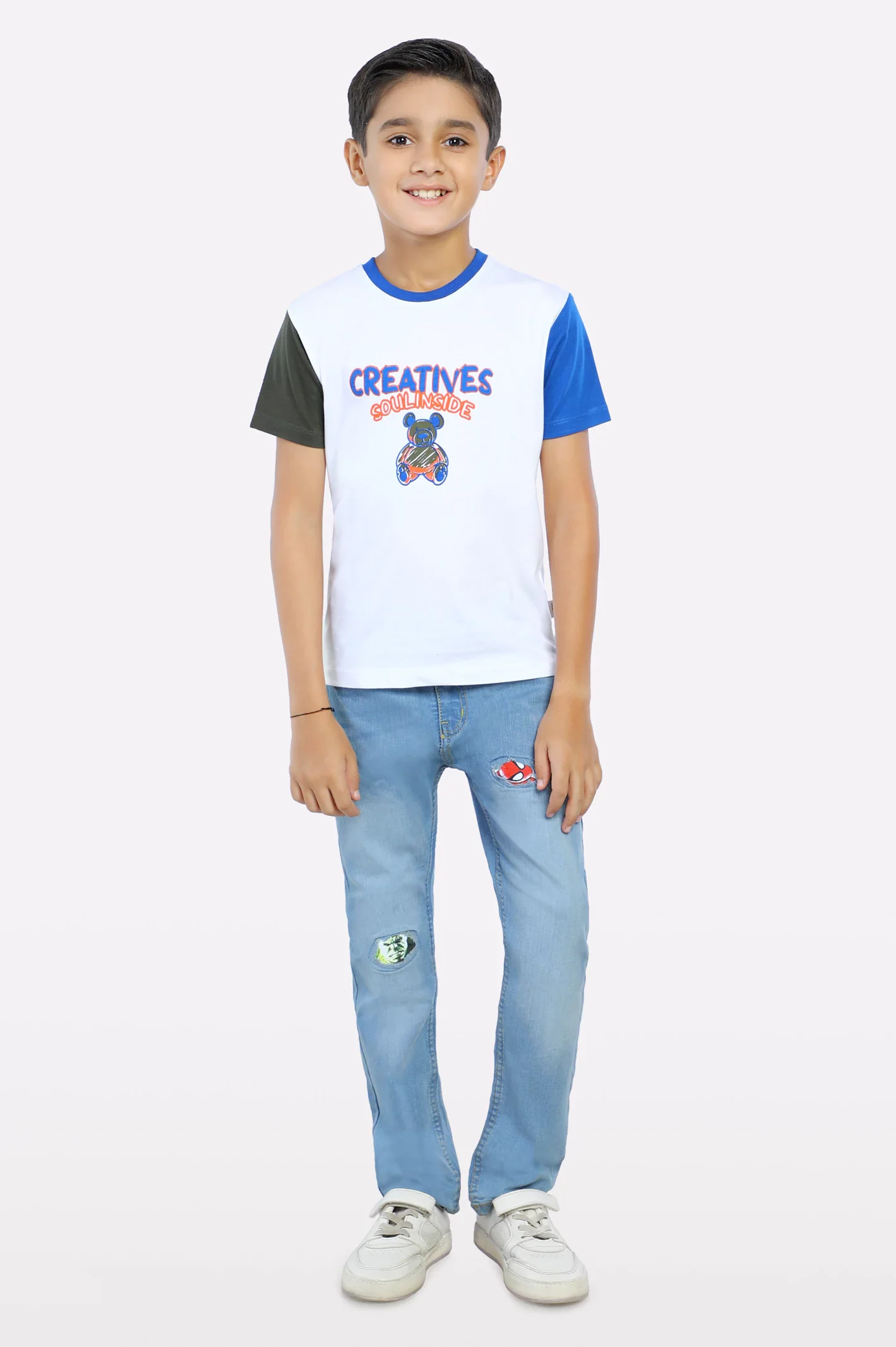 White Graphic Printed T-Shirt - Image 2