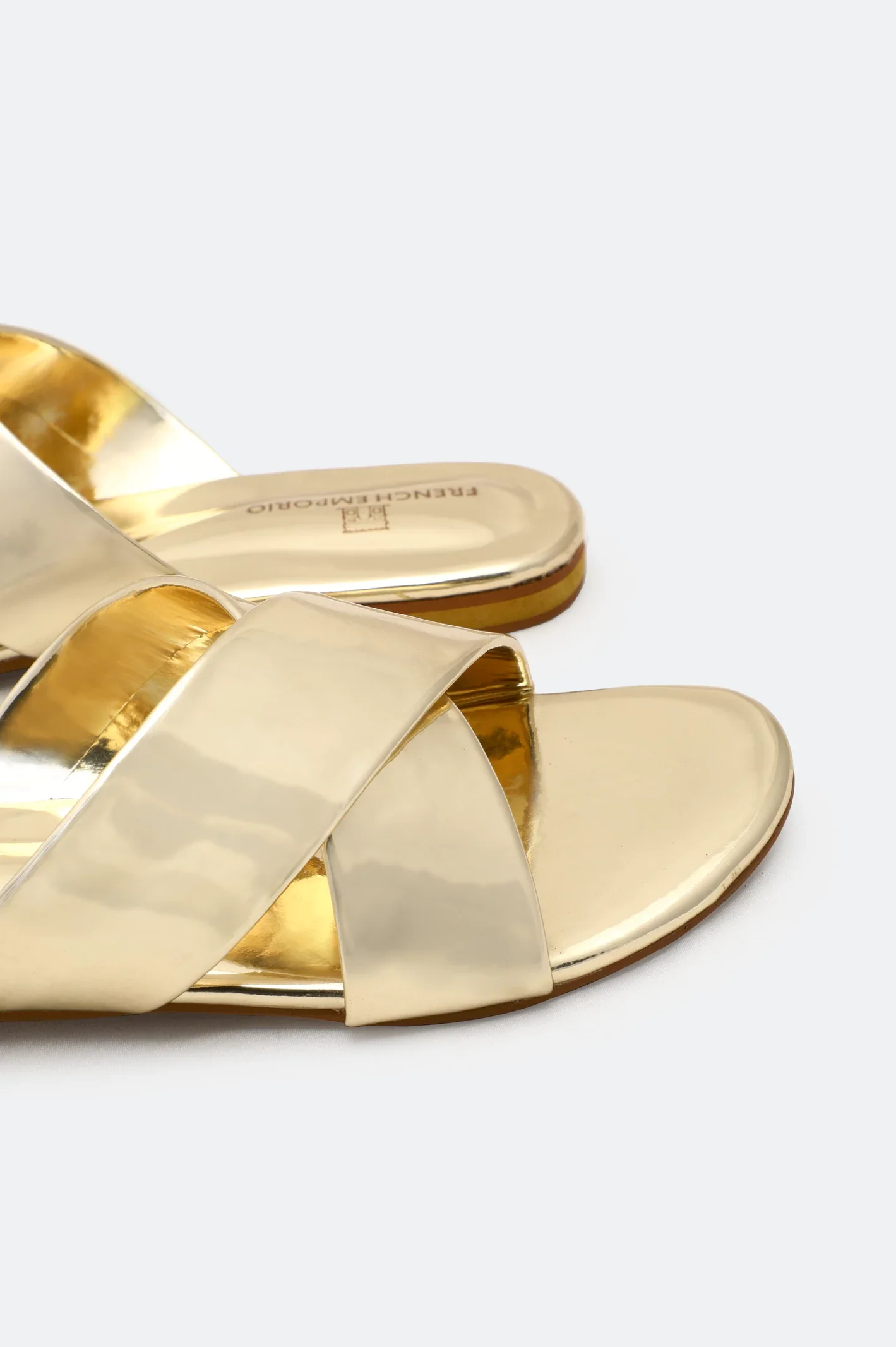 Golden Ladies Casual Slippers - Image 2