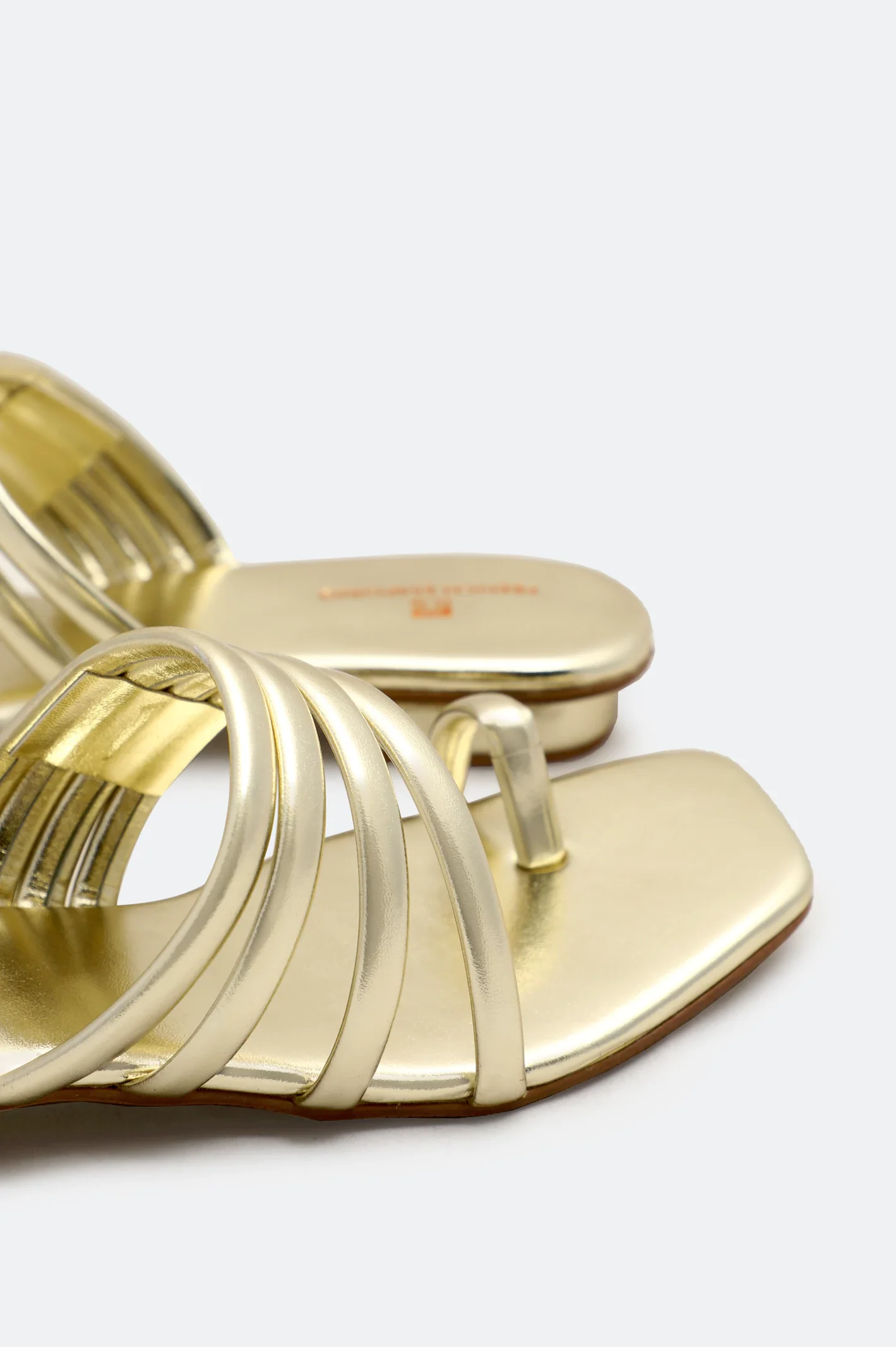 Golden Ladies Casual Slippers - Image 2