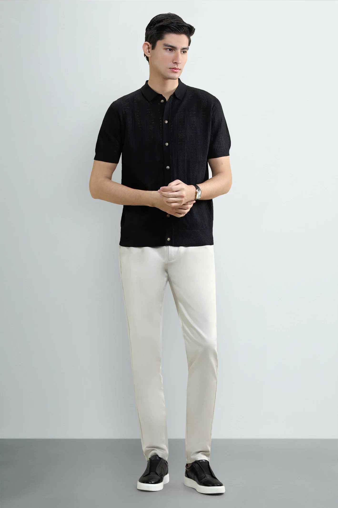 Men's Black Flat Knit Short Sleeve Shirt - Image 2