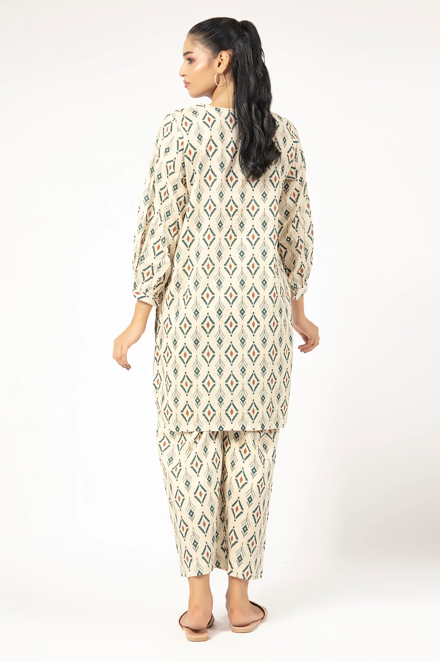Ivory Printed 2PC - Image 4