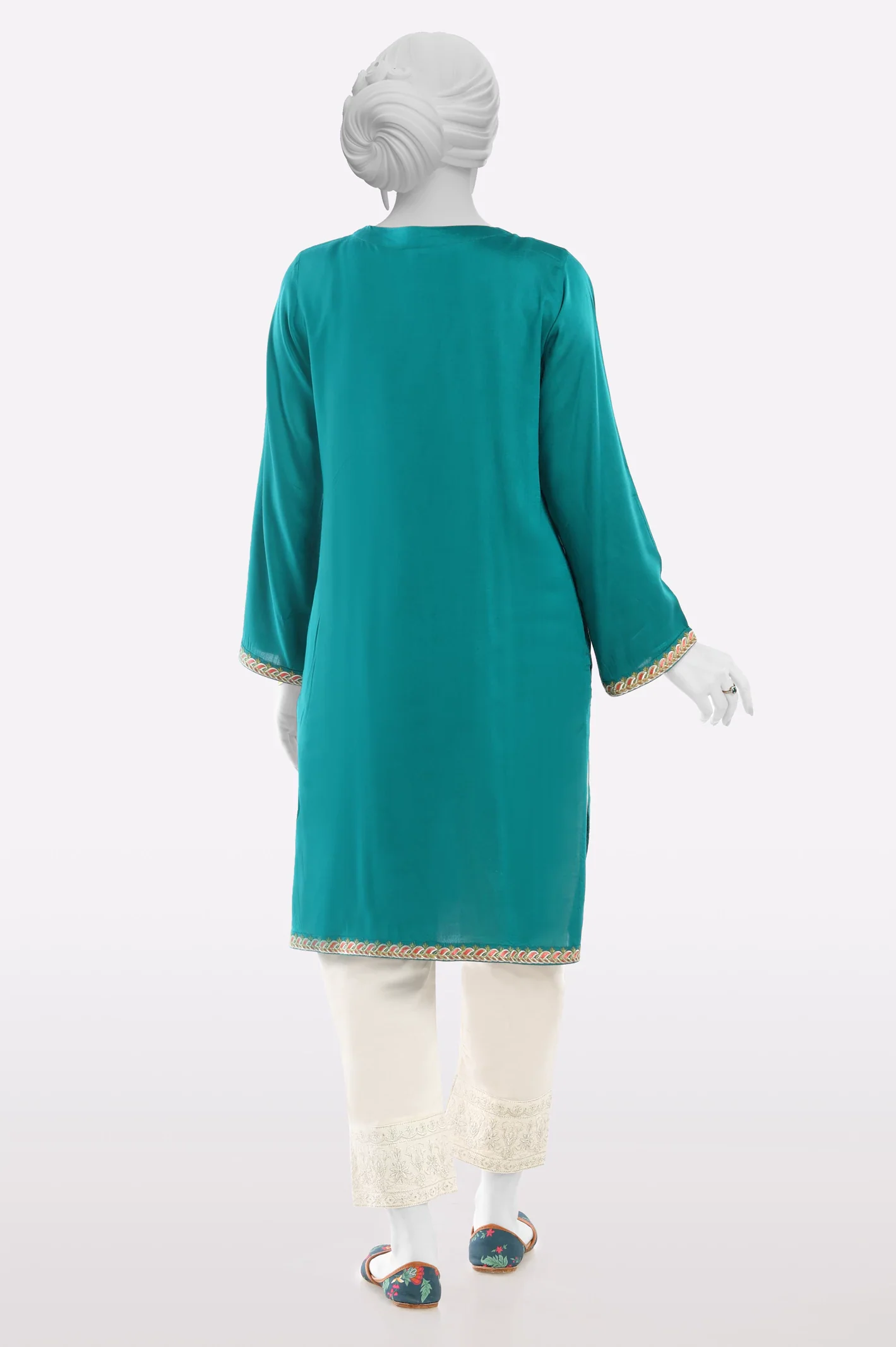 Green Embroidered Kurti - Image 3