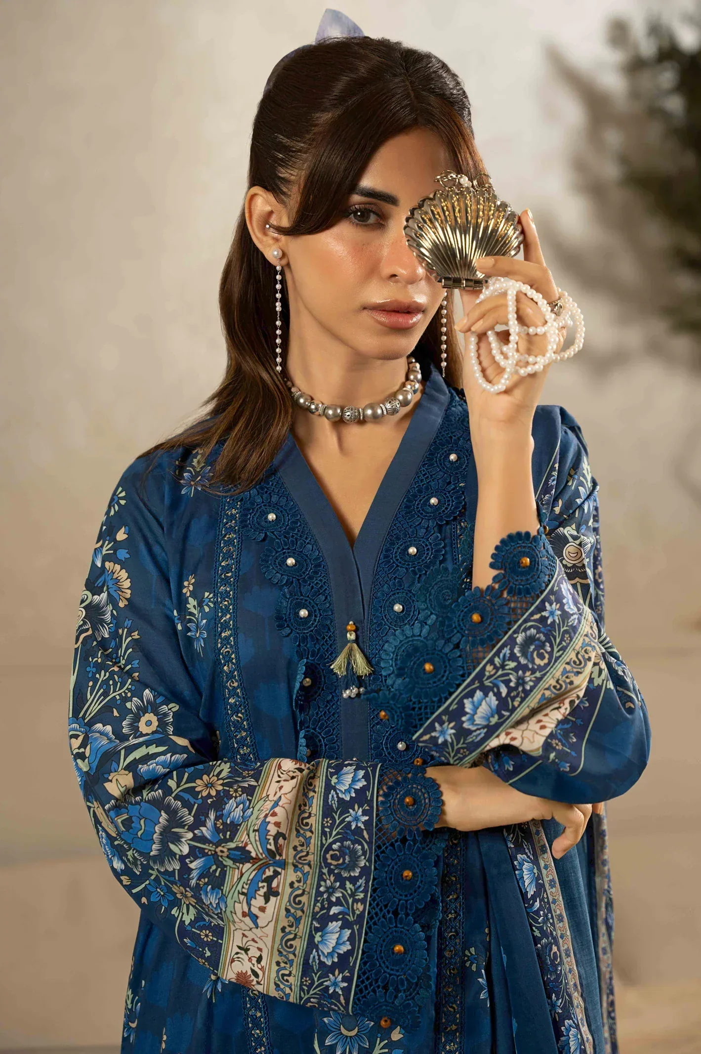 Printed Lawn-Navy Blue Unstitched 3Pc - Image 4