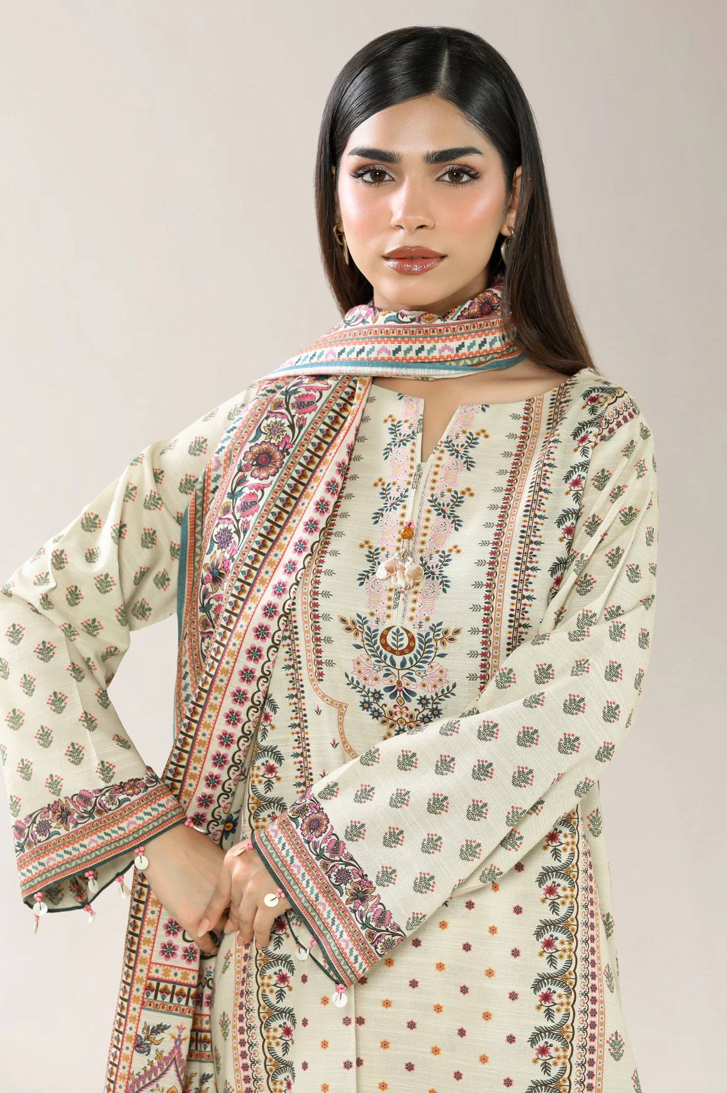 Printed Khaddar-Beige Unstitched 3PC - Image 2